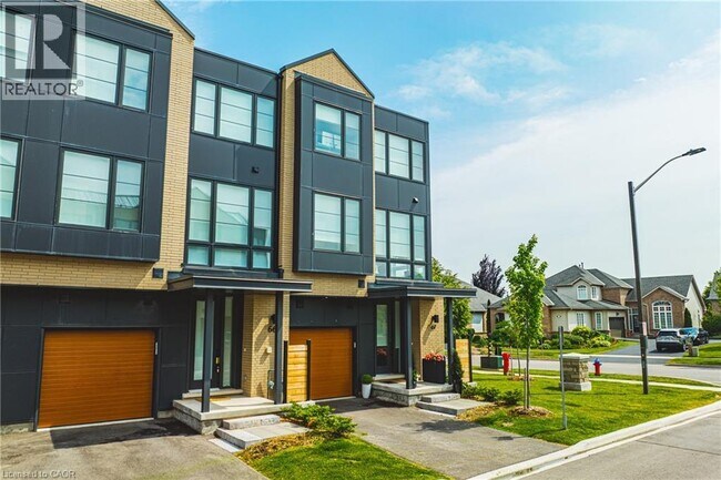 Photo - 2273 Turnberry Rd