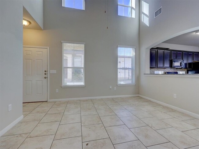 Photo - 408 Epiphany Ln