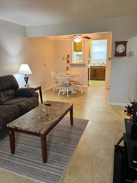 Photo - 3148 NW Cache Rd Unidad 130