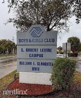 Photo - 3 br, 2 bath Townhome - 7640 SW 10th St B