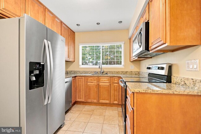 Photo - 9310 Niki Pl Unit 201
