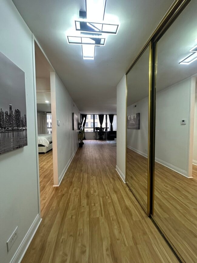 Photo - 201 E Chestnut St Unit 11E