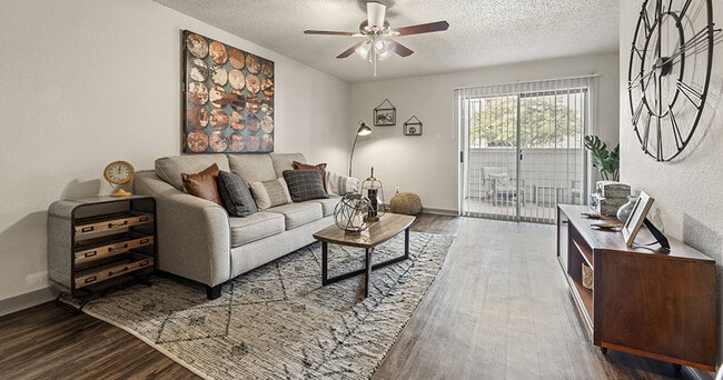 Photo - The Elise Apartments