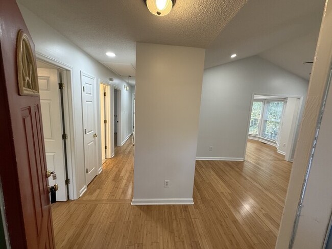 Photo - 304 Aqua Marine Ln