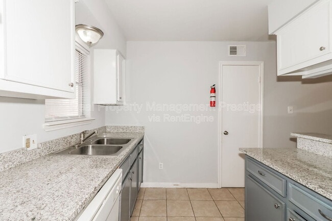 Photo - 3111 Falk Ct