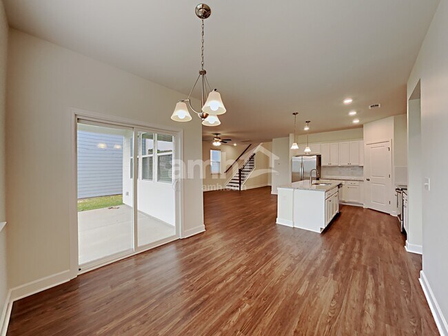 Photo - 4406 Erabele Dr