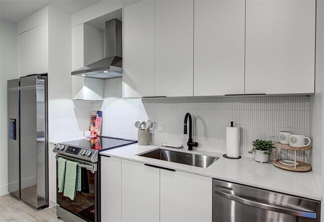 Photo - 1701 Simond Ave Ave Unidad 436