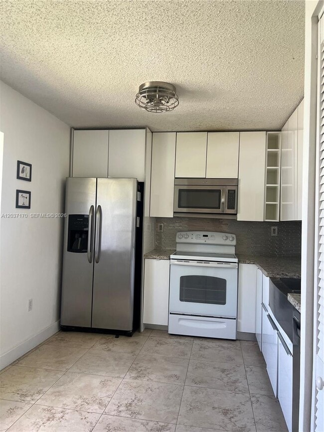Photo - 13742 SW 147th Cir Ln