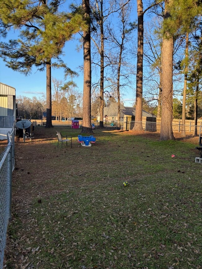 Photo - 119 Lintwin Cir