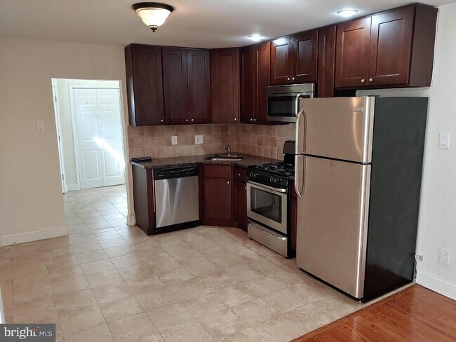 Photo - 1749 W Passyunk Ave