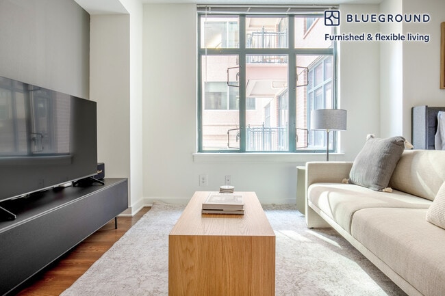 Photo - 400 8th St NW Unidad FL5-ID577