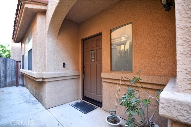 Photo - 2062 Lakeshore Dr