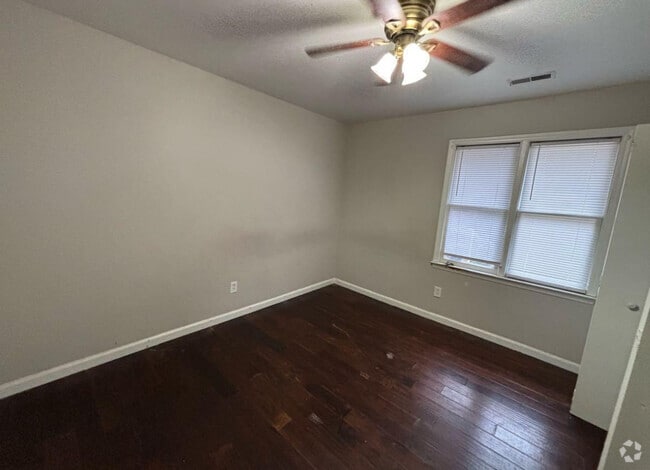 Building Photo - 4932 Pebble Beach Dr Rental