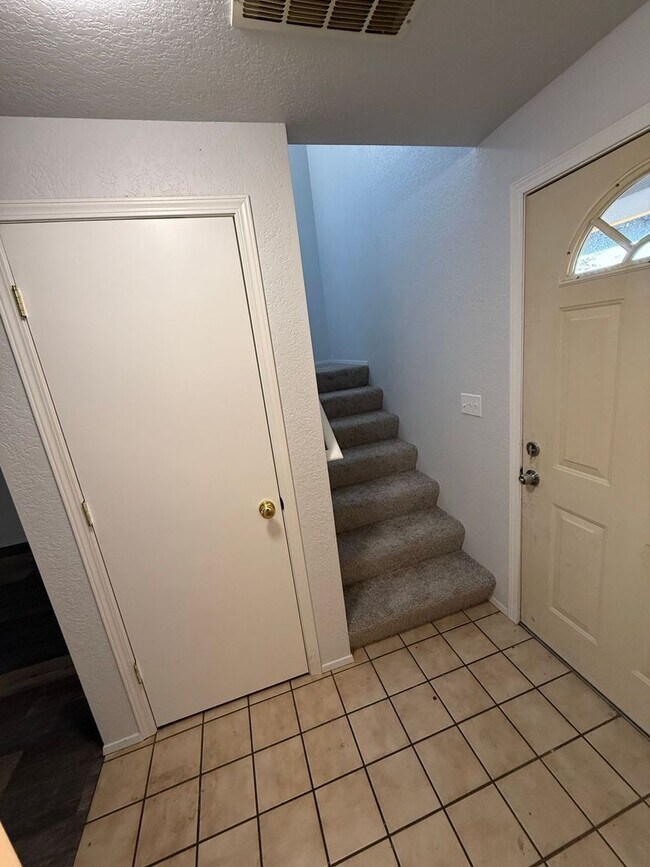 Photo - Cozy 3 bedroom Duplex in Berry Valley Estates Unidad 15337