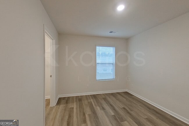 Photo - 114 Inez Ave