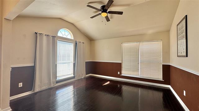 Photo - 610 Brookside Dr