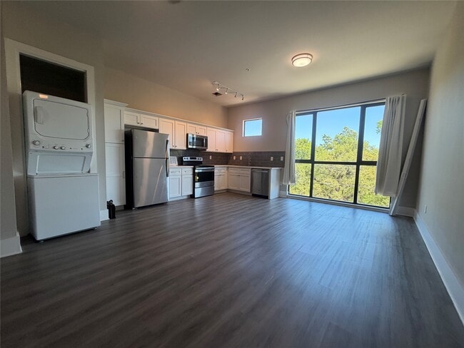 Photo - 2727 Houston Ave Unit 302