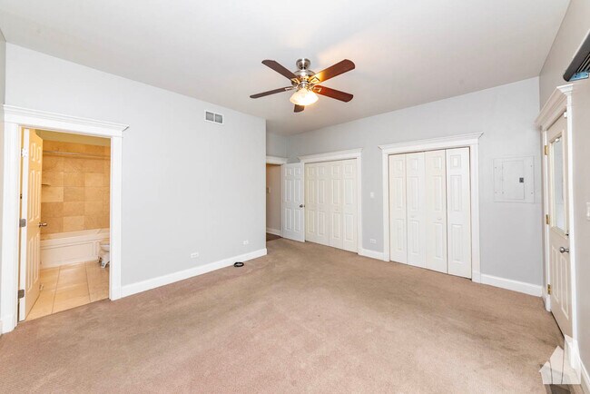 Photo - 2014 W Augusta Blvd Unit 1