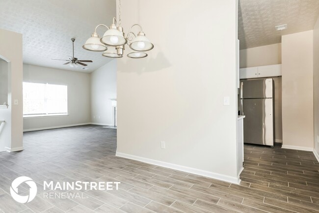 Photo - 4407 Roche St