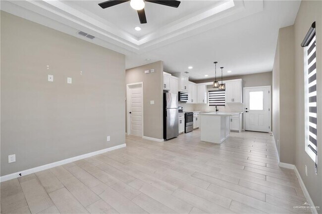 Photo - 11 N Hester St Unit 1