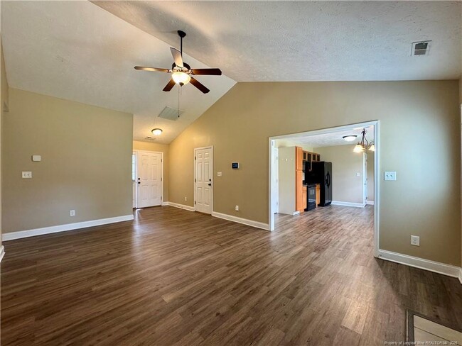 Photo - 230 Hunters Creek Dr