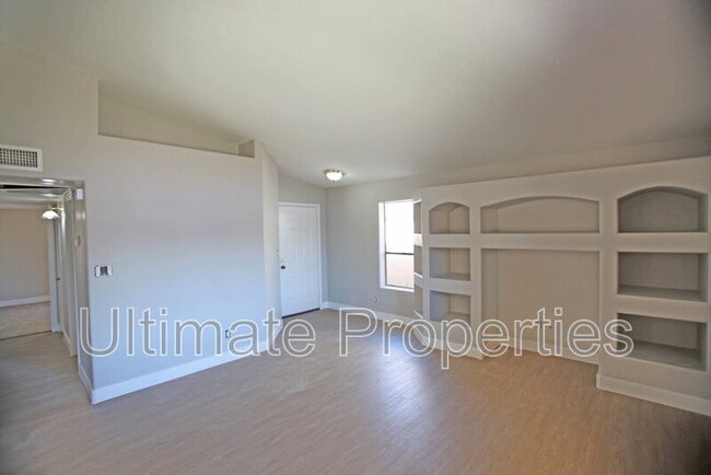 Photo - 5125 N 78th Dr