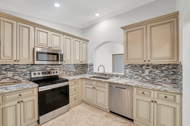 Photo - 3304 Perimeter Dr