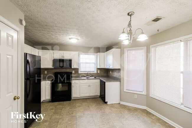 Photo - 179 Calico Loop