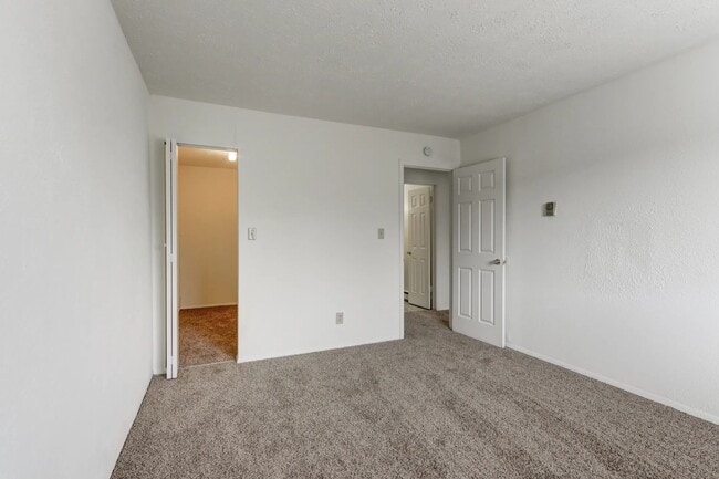 Photo - FARMINGTON HILLS