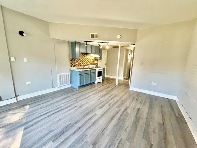 Photo - 9211 S Laflin St Unit 1D