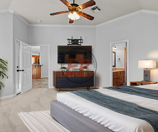 Photo - 10105 Salem Way