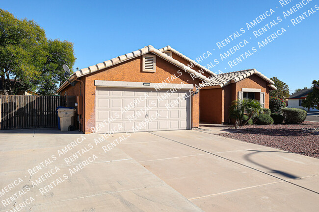 Charming One-Story 3 BR / 2 BA Glendale Ho... - Charming One-Story 3 BR / 2 BA Glendale Ho... Casa