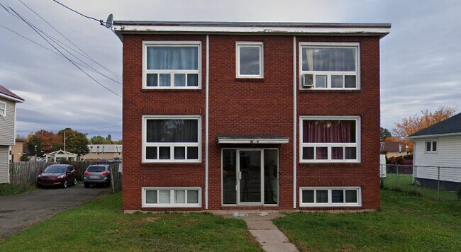 Photo - 81 Killam Dr Unit 6