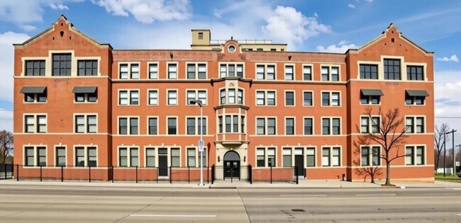 Photo - 6533 E Jefferson Ave Unit 233 E
