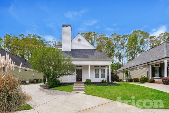 Building Photo - 316 Pinehurst Way