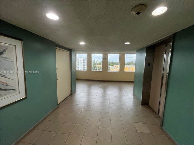 Photo - 1800 NW 24th Ave Unit 510