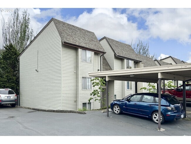Building Photo - 200 SW Florence Ave Unit I18 Rental