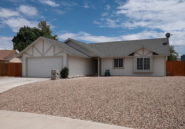 Building Photo - 15119 Haddington Way