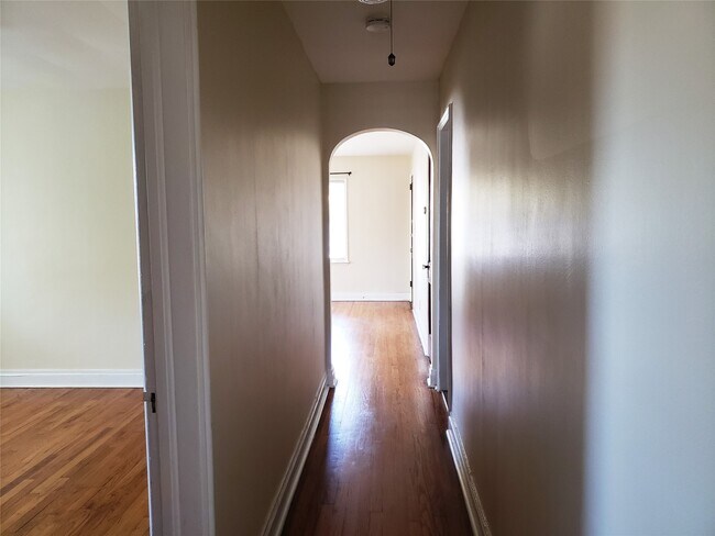 Photo - 2602 North St Unit 3W