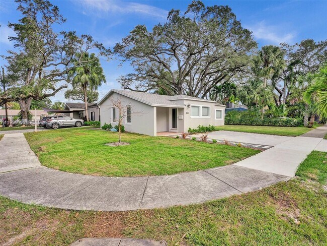 Photo - 937 SW 17th St