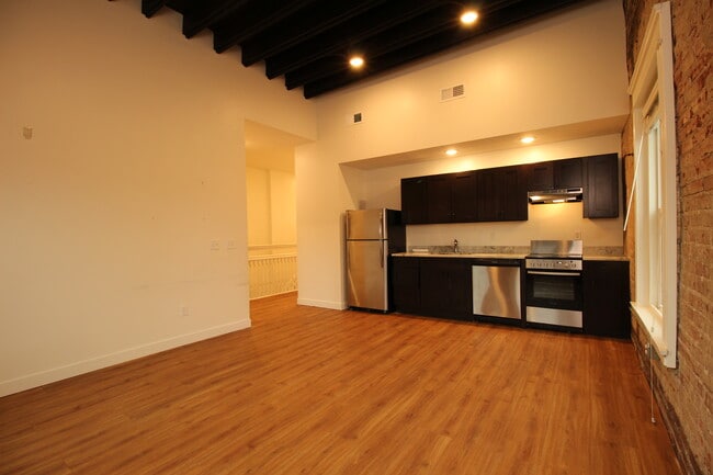 Photo - 2201 Lexington Ave Unit B