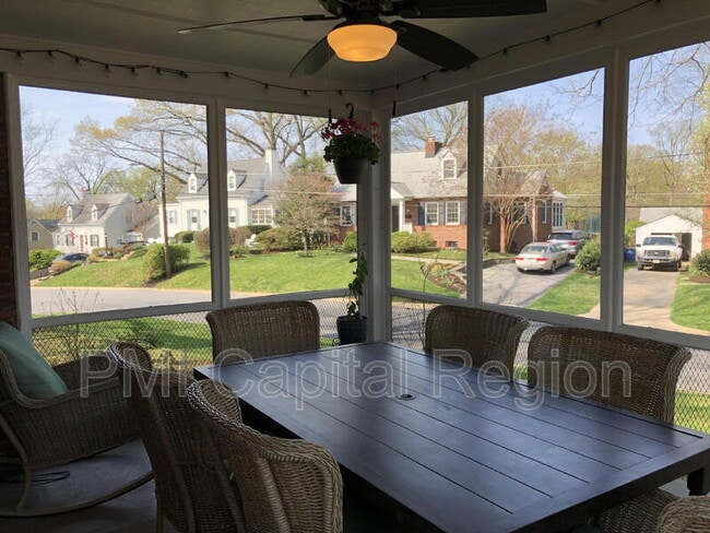 Photo - 10305 Ridgemoor Dr