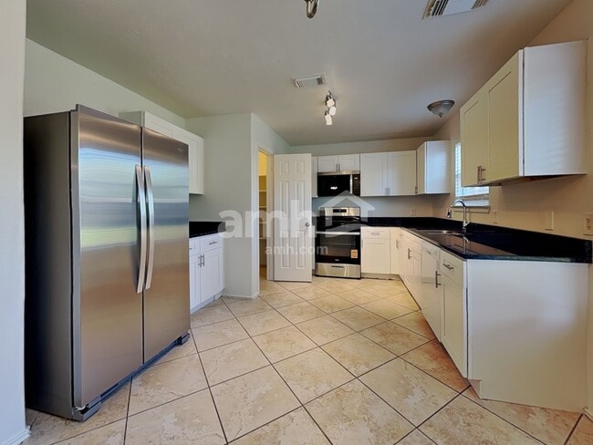 Photo - 10434 Hamlet Vale Ct