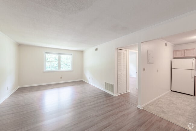 2 BR, 2 BA