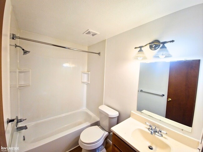 Photo - 28838 Pardo St
