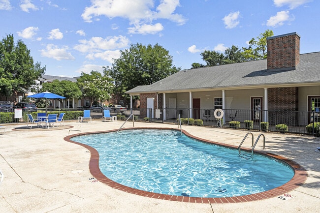 Photo - Creekside Village