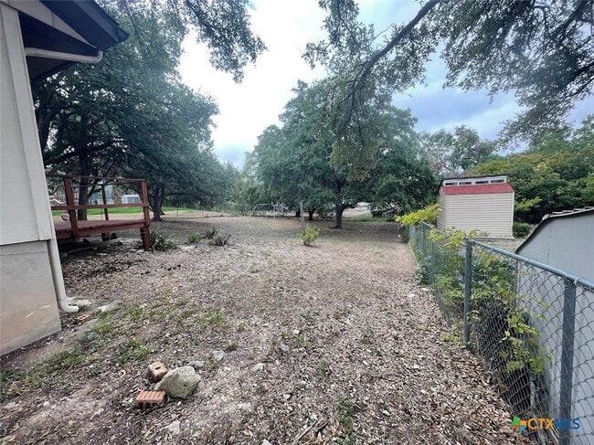 Photo - 377 Susie Dr