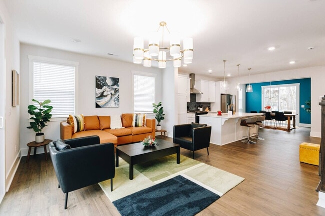 Photo - 1122 N Alexander St Unit ID1051235P