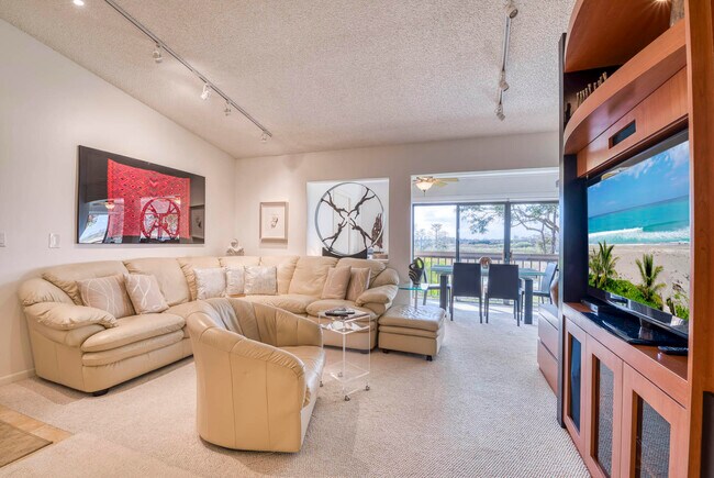Photo - 1111 Duncan Cir Unit 203