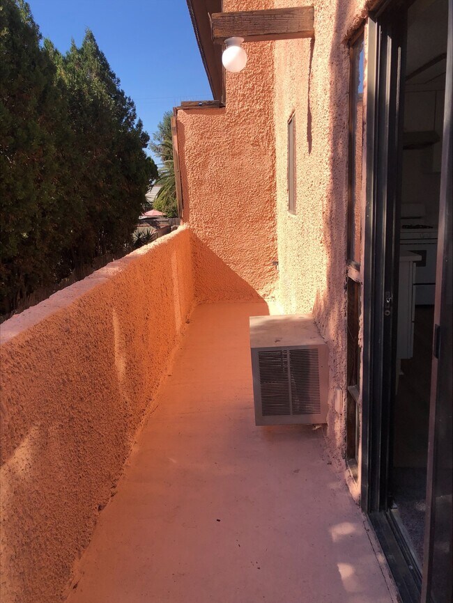 Photo - 401 Western Ave Unit 401 Western Ave